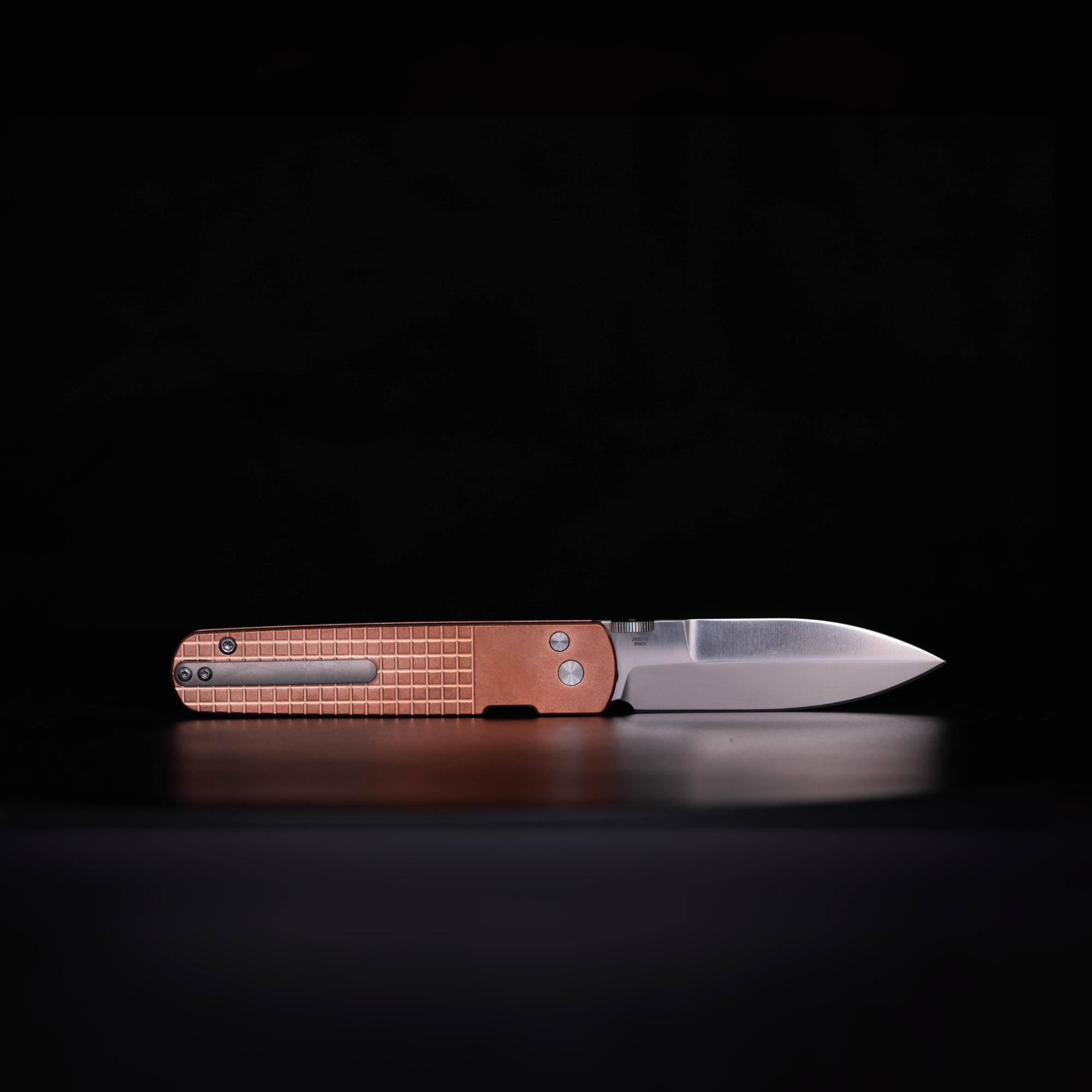 CJRB The Perfect Locust -Carved Copper | Button Lock (J1951G-CO)