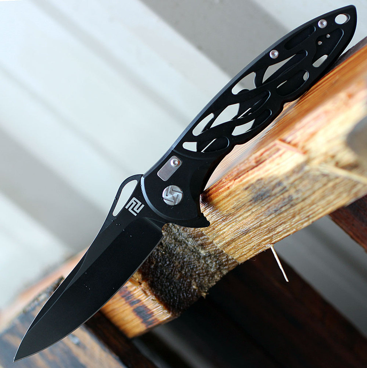Artisan Cutlery Hoverwing ATZ-1801G S35VN Blade Titanium TC4 Handle Folding Knives