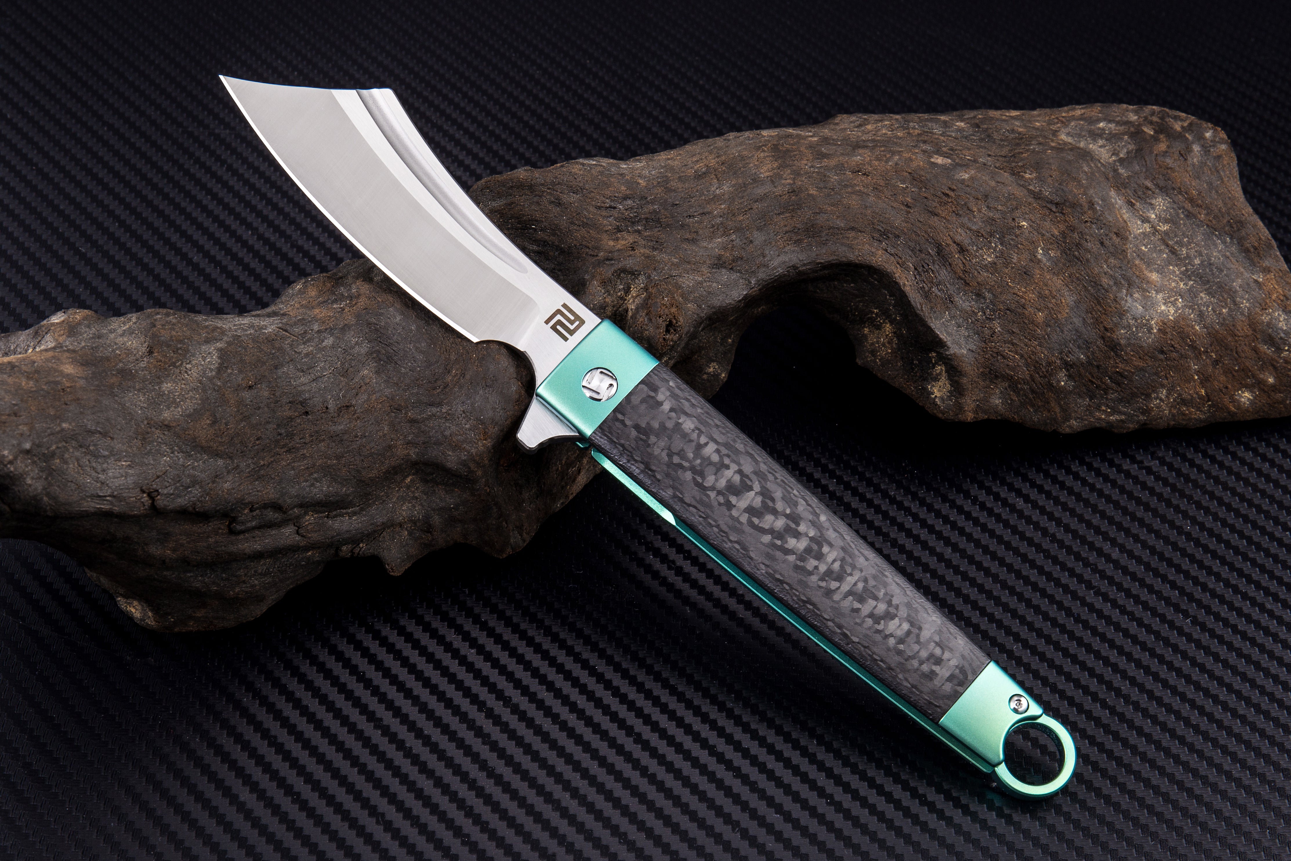 Artisan Cutlery Cutlass ATZ-1830G S35VN Blade Titanium and Carbon fiber Handle Folding Knives