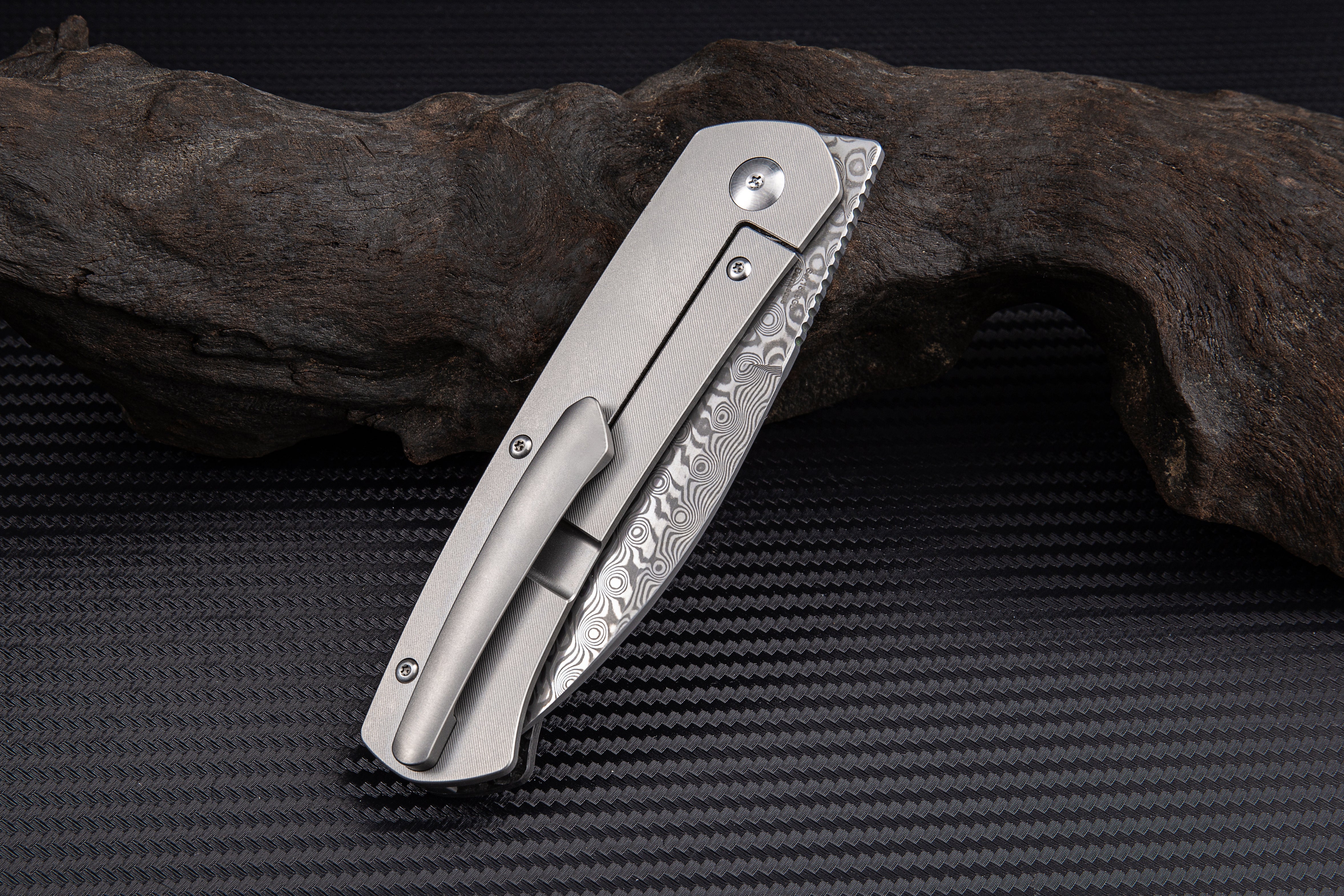 Artisan Cutlery Centauri ATZ-1839GD Damascus Blade Carbon fiber and Titanium Handle Folding Knives