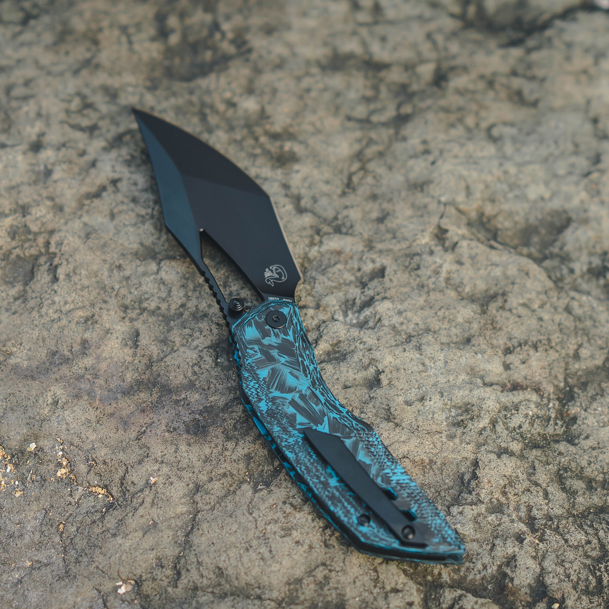 Artisan Cutlery Dark Wing Thumb Hole & Front Flipper Top Liner Lock EDC Knife Carbon Fiber(Glow in the dark) Handle(3.63'' CPM S90V Black PVD Coating Blade ) 1887G-GDBU