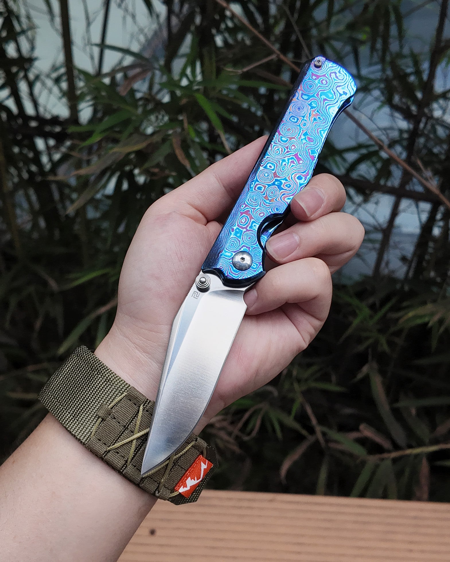 Artisan Cutlery Crusoe ATZ-1869G S90V Blade Titanium Damascus Handle Folding Knives