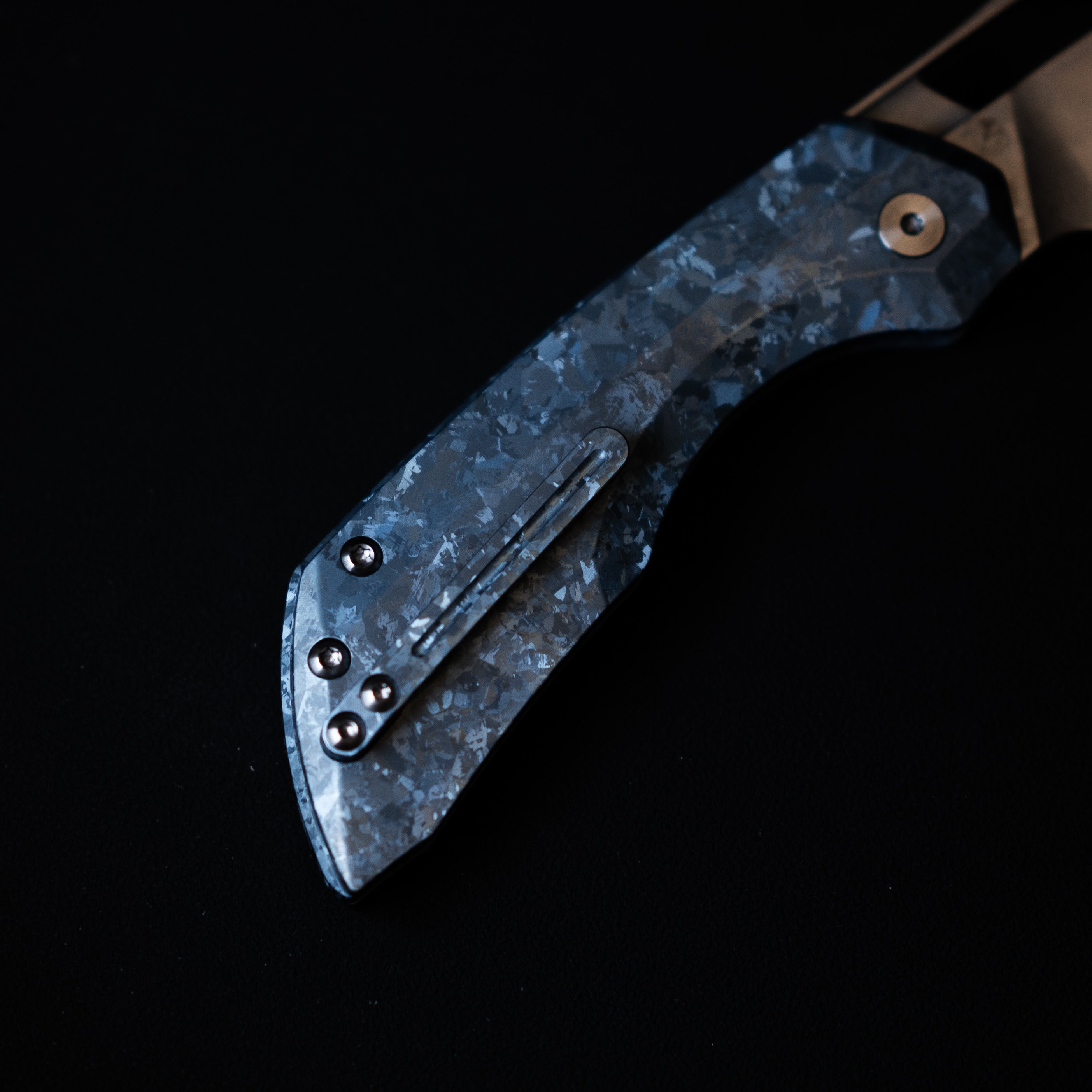 Artisan Cutlery Mousebird Thumb Hole Top Liner lock Lock EDC Knife Crystal Titanium Handle Crystal Titanium Clip(3'' CPM S35VN Stone Wash Blade ) 1889G-CBU