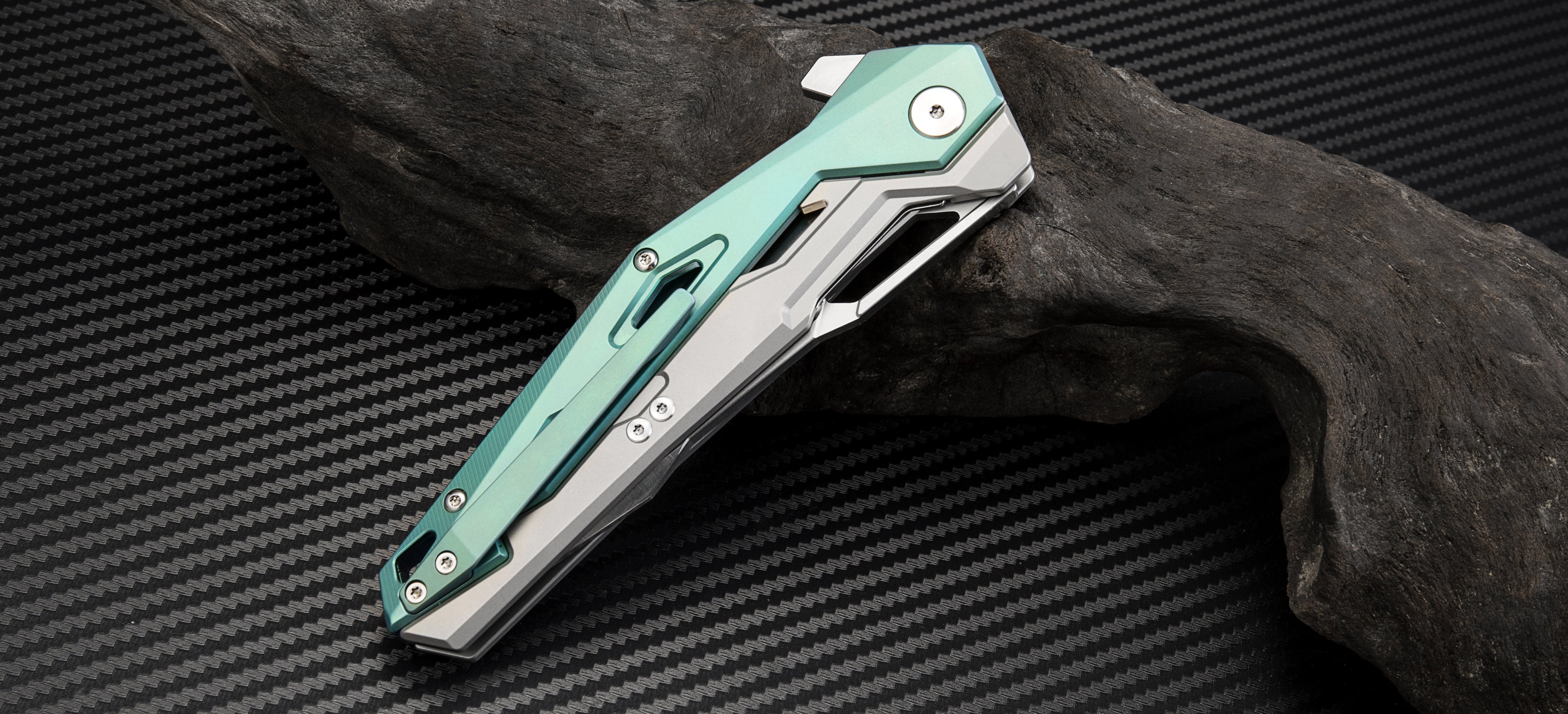 Artisan Cutlery Bombardier ATZ-1812G S35VN Blade Titanium Handle Folding Knives