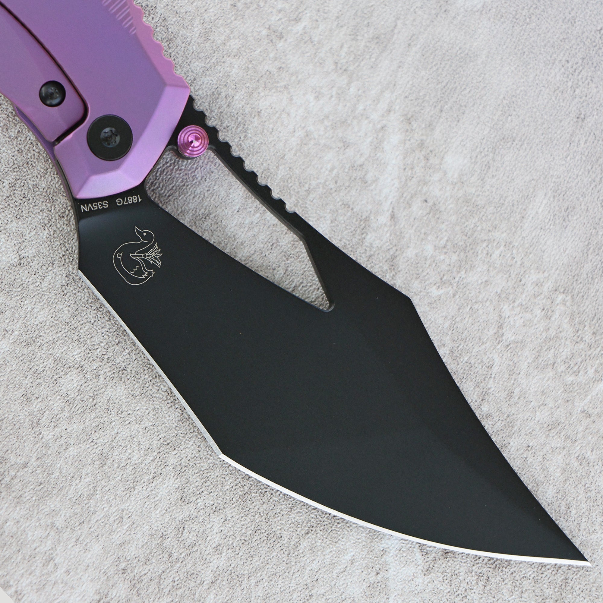 ArtisanCutlery Dark Wing Thumb Hole & Front Flipper Frame Lock EDC Knife Titanium Handle(3.63'' S35VN Black PVD Coating Blade ) 1887G-BPU