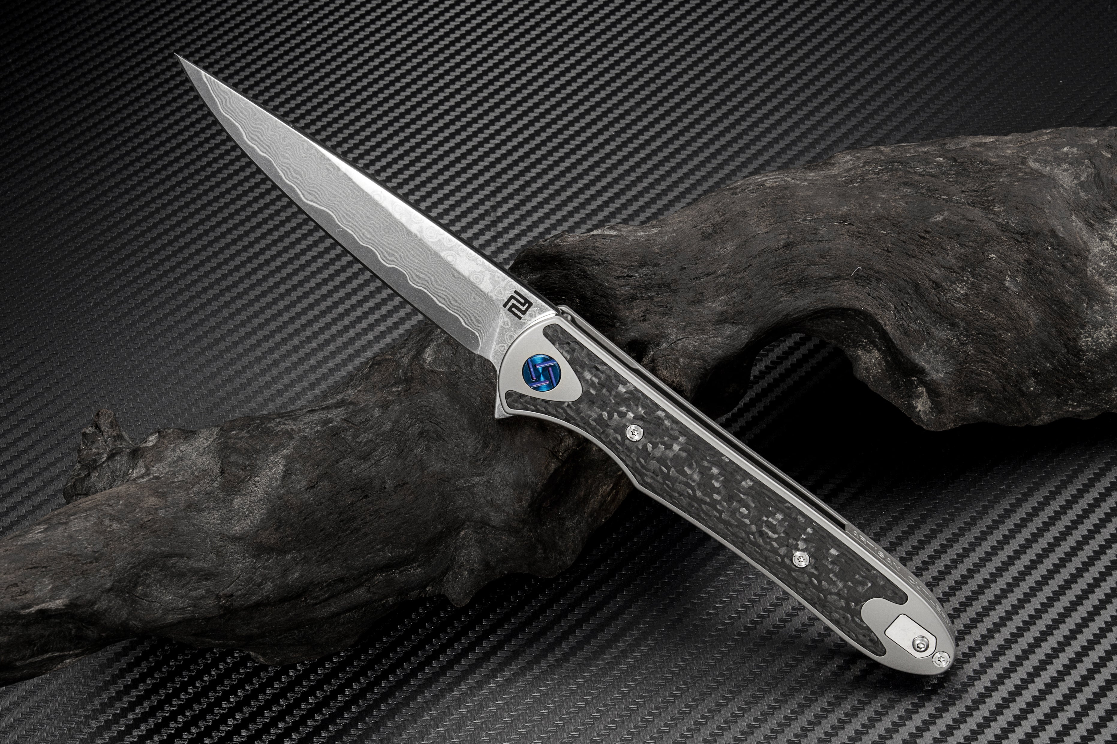 Artisan Cutlery Shark ATZ-1707GD Damascus Blade Titanium TC4 Handle Folding Knives