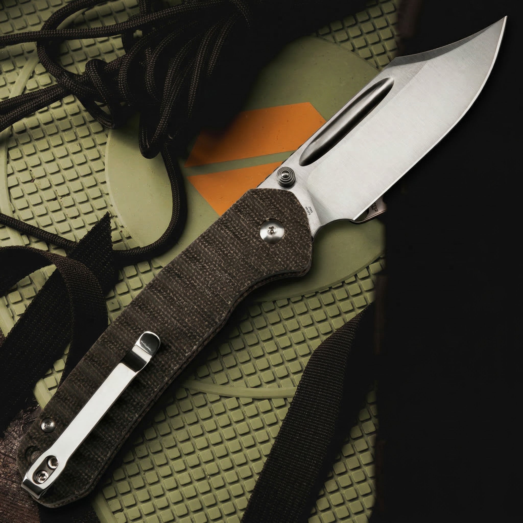 CJRB Bowie Pyrite J1942 AR-SFII Steel Blade Micarta Handle Folding Knives