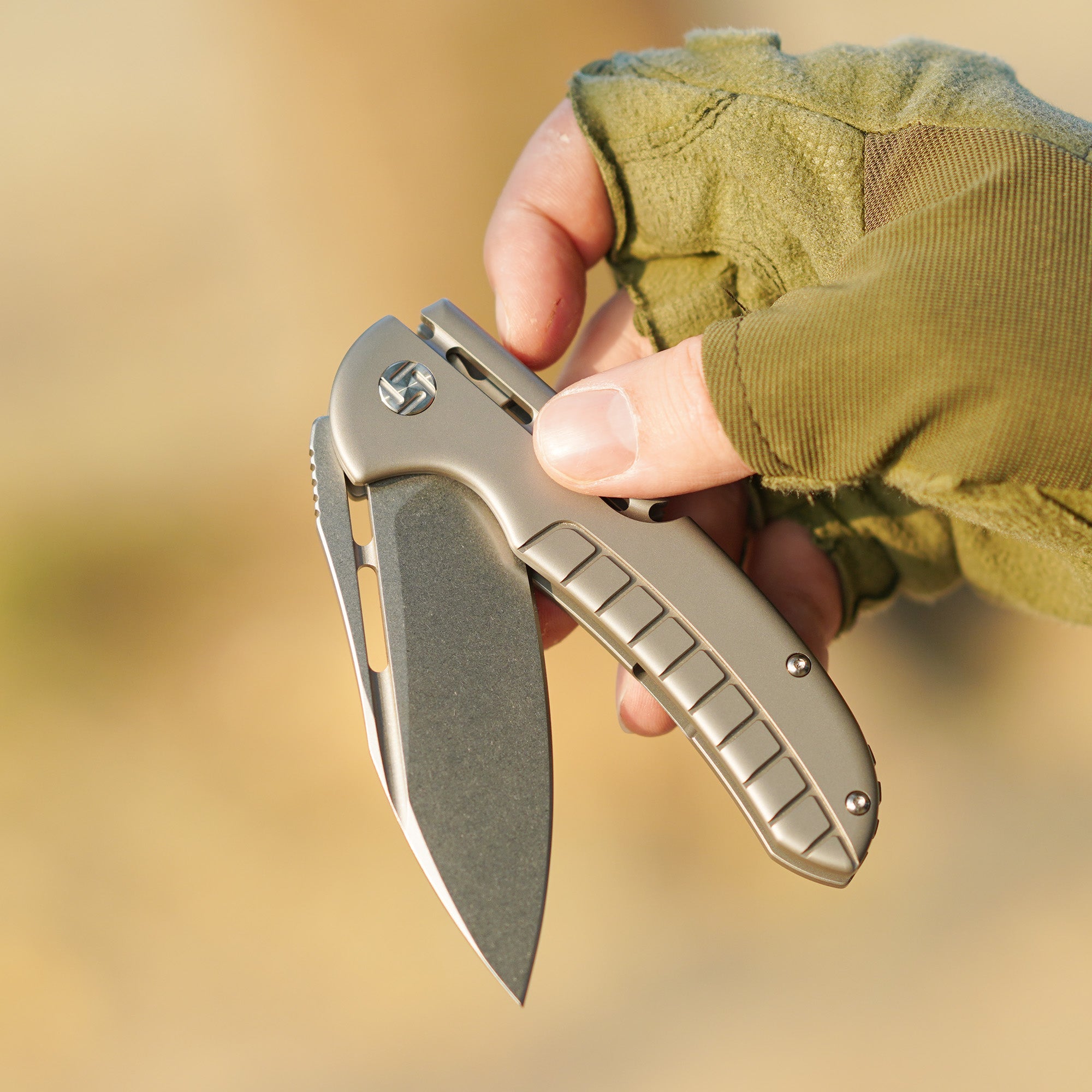 Artisan Cutlery Valor ATZ-1850G S35VN Blade Titanium Handle Folding Knives