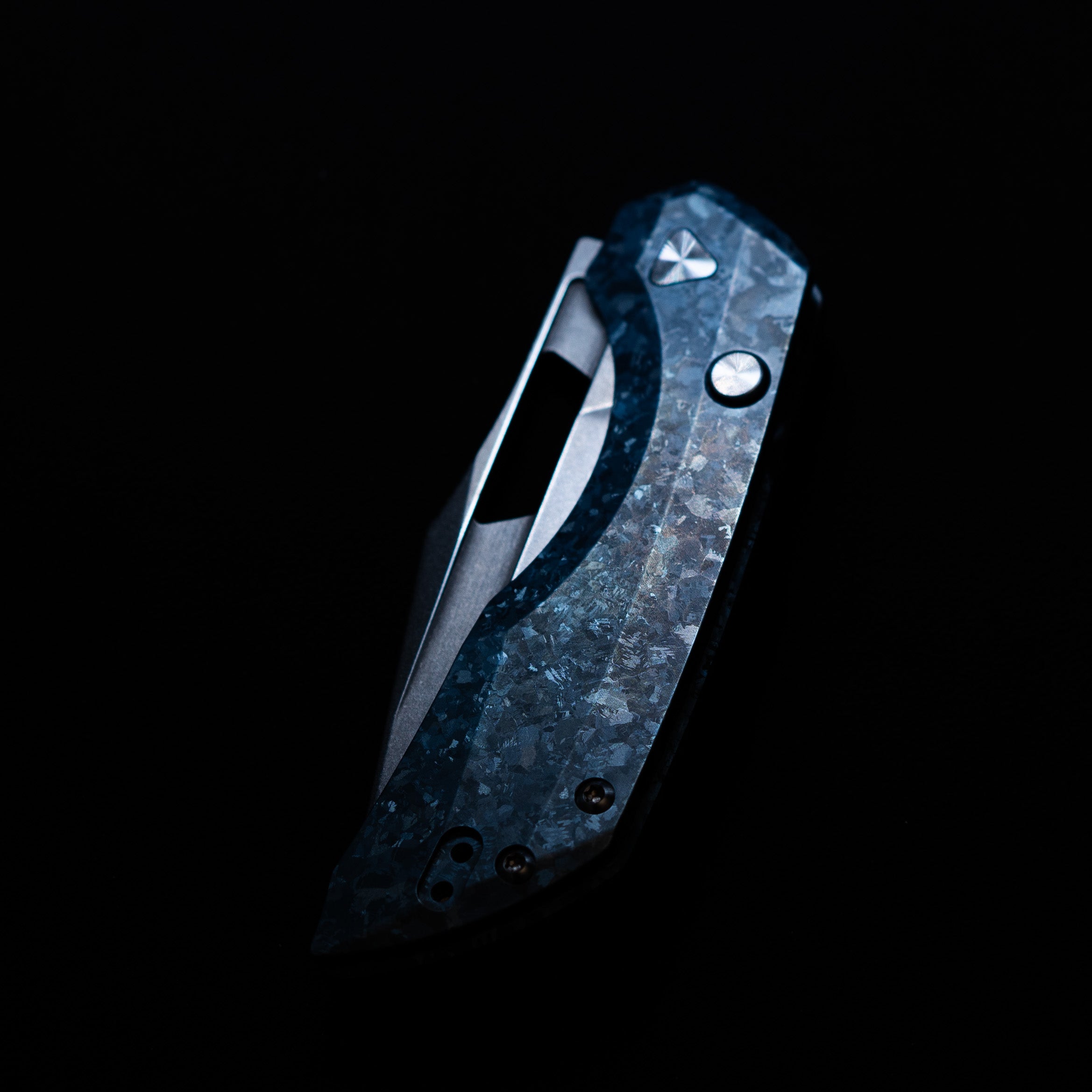 Artisan Cutlery Mousebird Thumb Hole Top Liner lock Lock EDC Knife Crystal Titanium Handle Crystal Titanium Clip(3'' CPM S35VN Stone Wash Blade ) 1889G-CBU