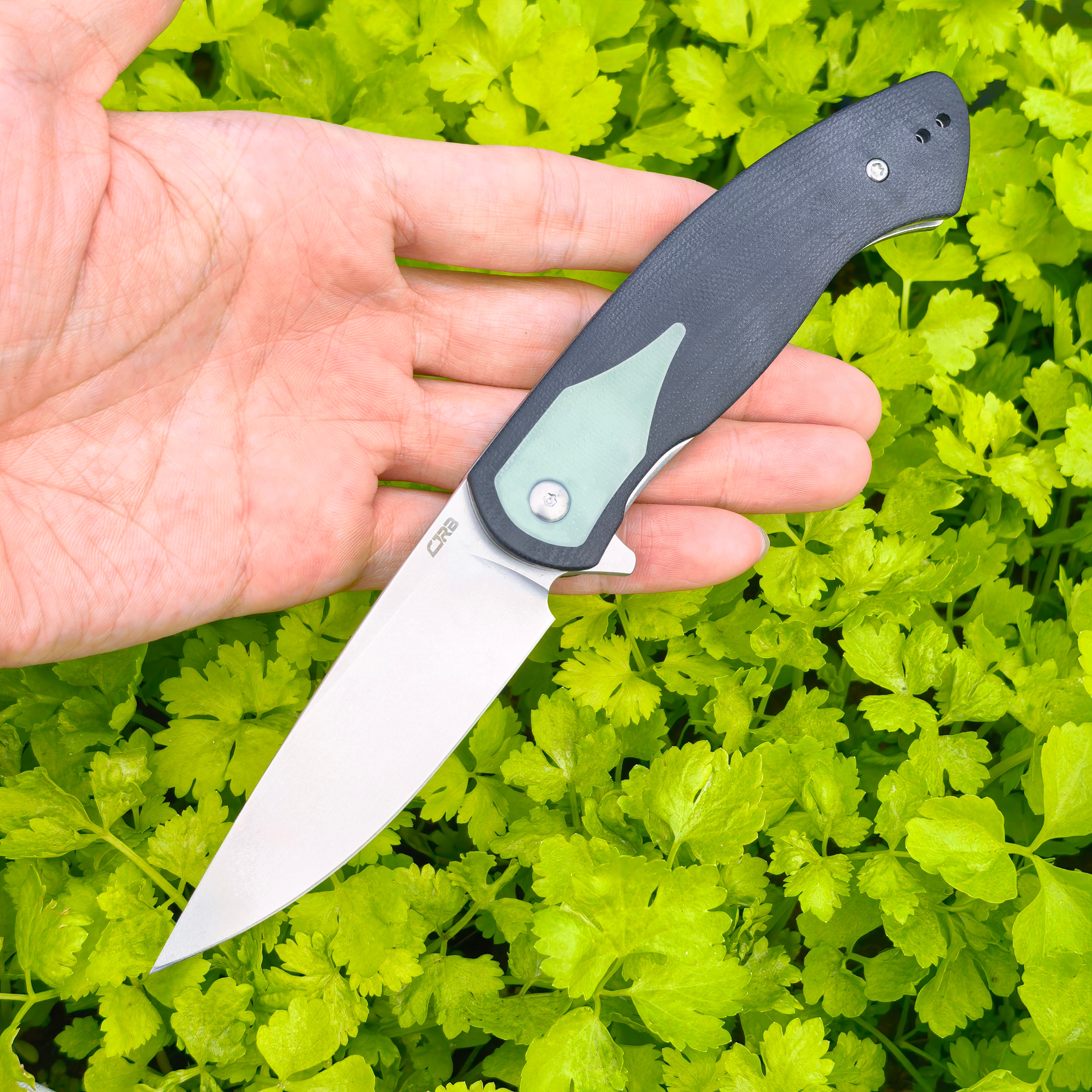 Robin Eubanks の手型。 CJRB Rodayo Prototype J1972 Folding Knife